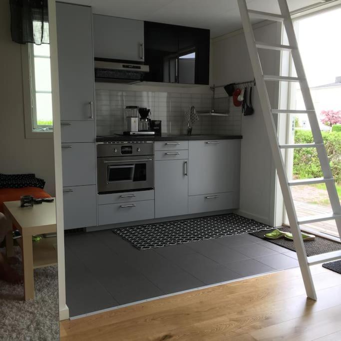 Villa Tiny House! Västervik Esterno foto